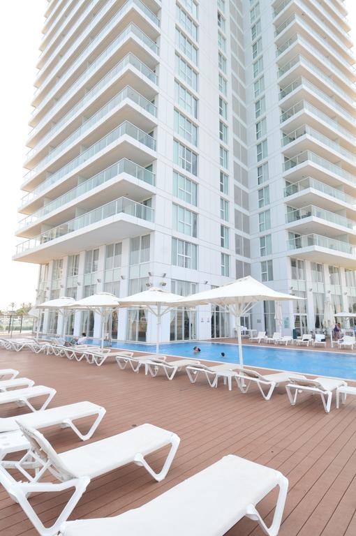 Island Luxurious Suites Hotel And Spa Нетанья Екстер'єр фото