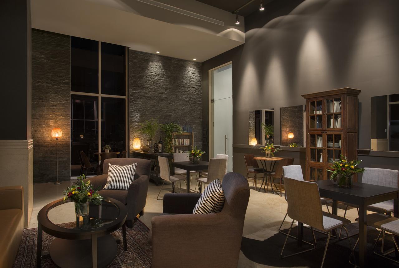 Island Luxurious Suites Hotel And Spa Нетанья Екстер'єр фото