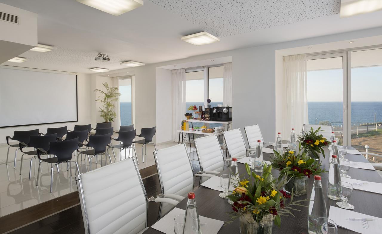 Island Luxurious Suites Hotel And Spa Нетанья Екстер'єр фото